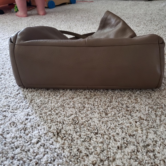 Coach Madison leather purse - Picture 5 of 6